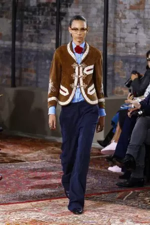 Gucci Cruise 2016 in passerella