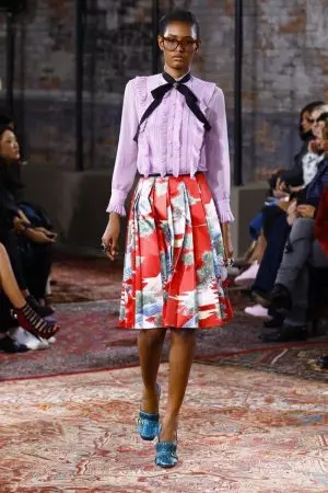 Gucci Cruise 2016 uchish-qoʻnish yoʻlagi