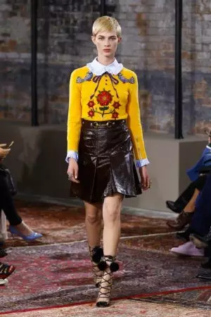 Gucci Cruise 2016 in passerella