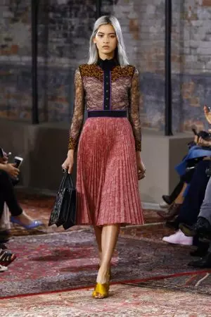 Gucci Cruise 2016 ұшу-қону жолағы