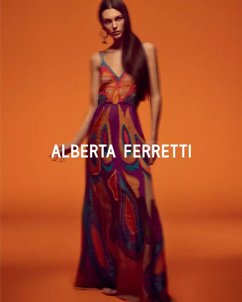 Alberta Ferretti 2020 年春季广告活动的图片