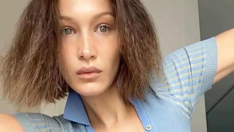 Bella Hadid Jacquemus Digital Spring '20-kampagne