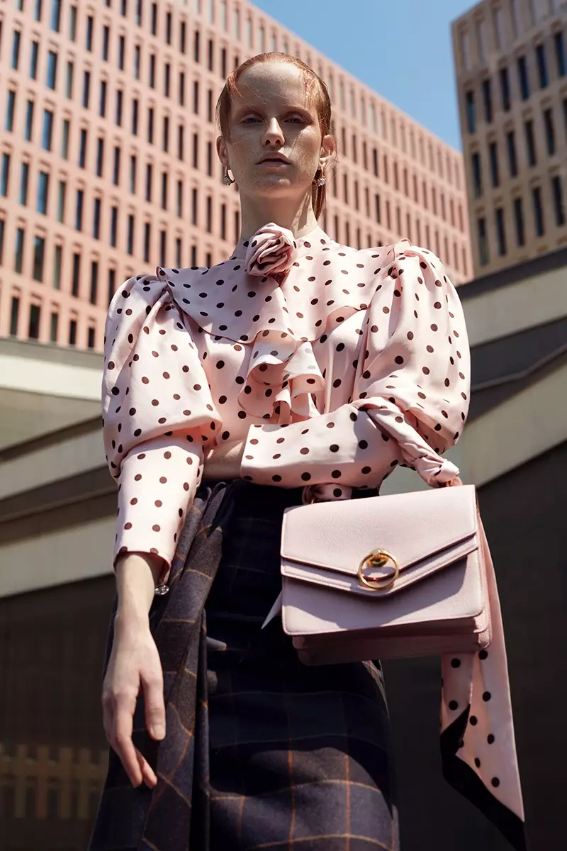 Magdalena Jasek Harper's Bazaar Mexico සඳහා Office-Ready Styles අඳියි