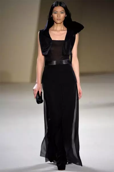 Akris Fall 2012 | Izu Ejiji Paris