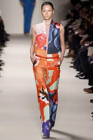 Akris Musim Semi 2011 | Pekan Mode Paris