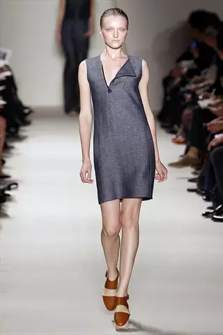 Akris Spring 2011 | පැරිස් විලාසිතා සතිය