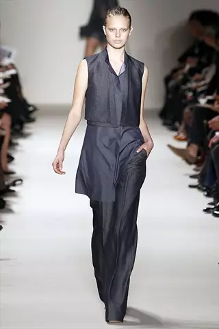 Akris Musim Semi 2011 | Pekan Mode Paris