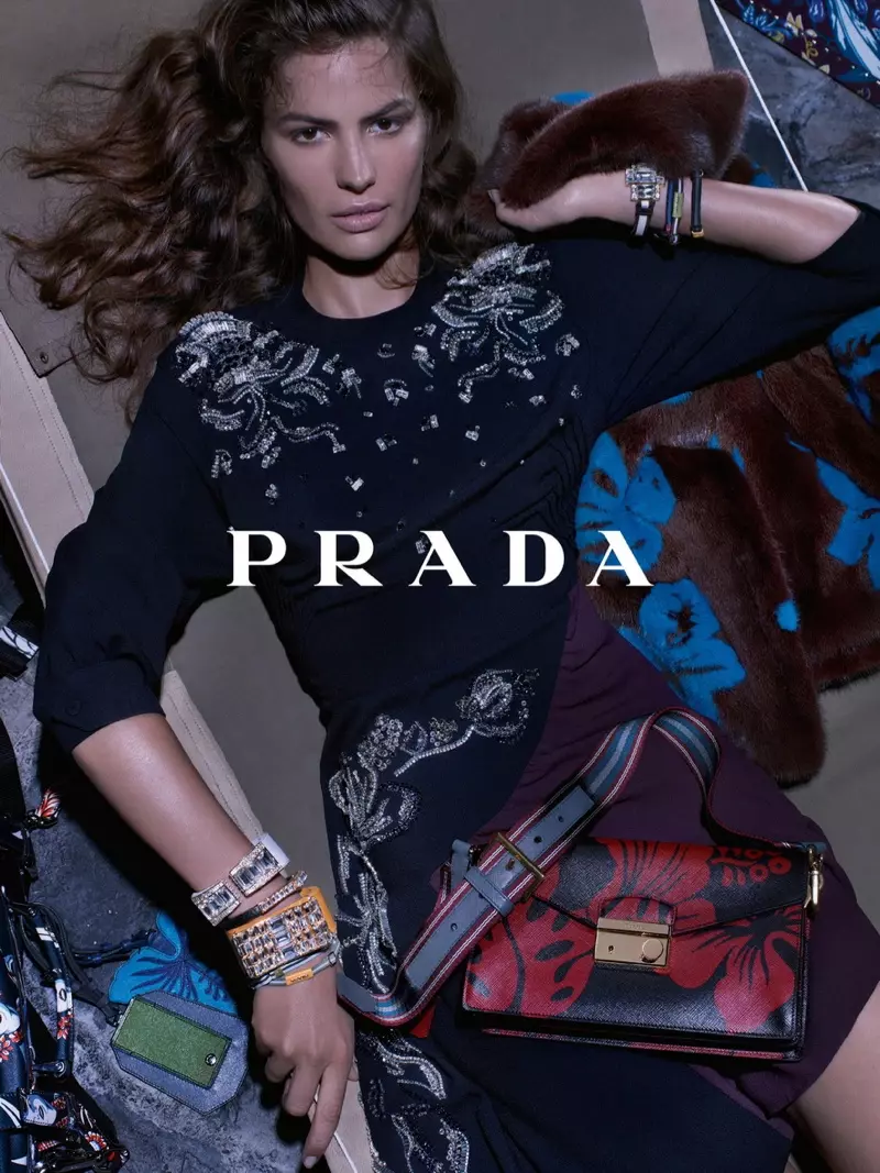 Anna, Cameron və Amanda Stiven Meysel tərəfindən Prada Resort 2014 Kampaniyasında Ulduz