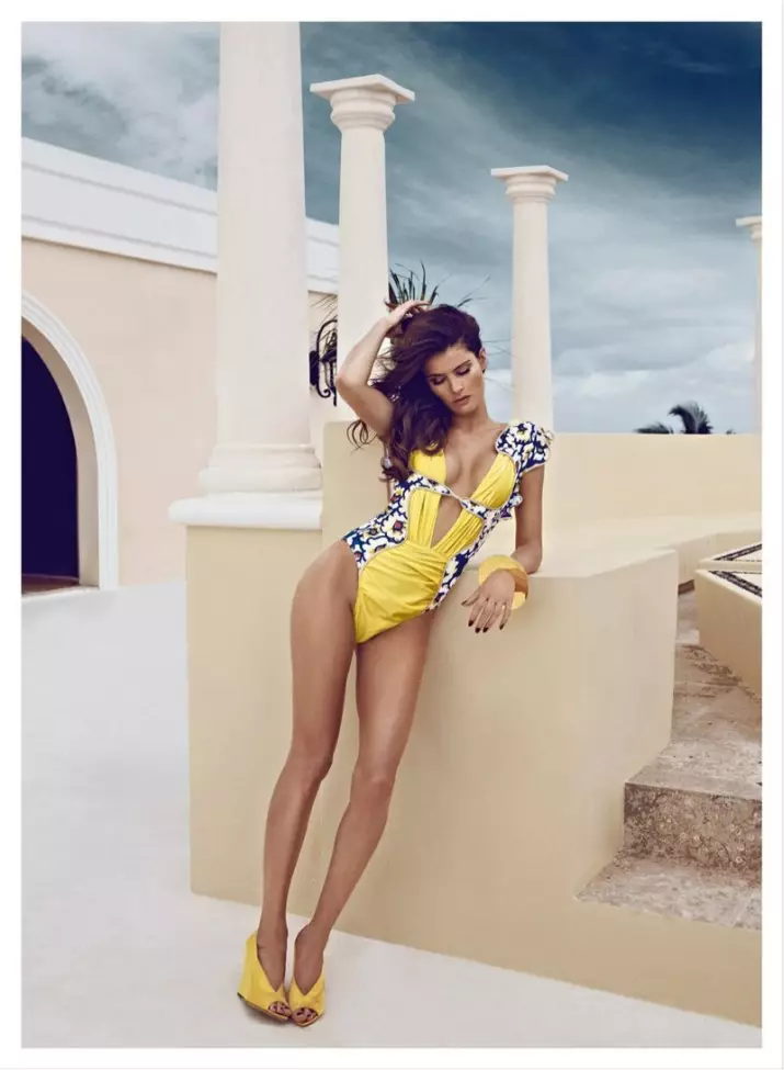 Si Isabeli Fontana ay isang Golden Girl para sa March Cover Shoot ng Vogue Latin America ni Koray Birand