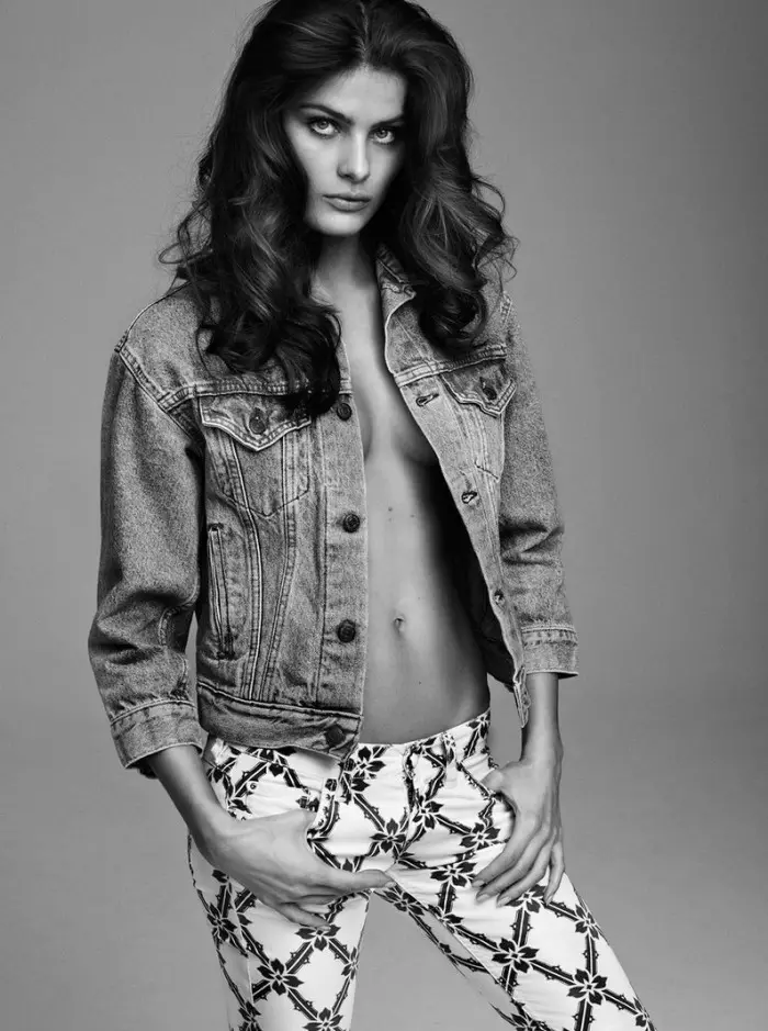 Isabeli Fontana ohranja preprosto za 25 revijo S/S 2013 avtorja Lachlana Baileyja