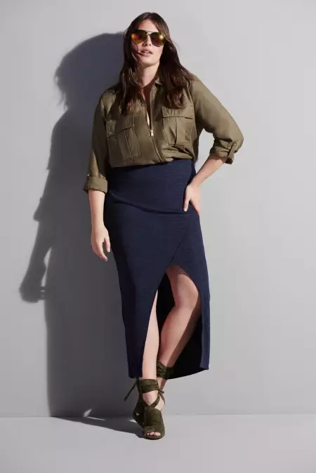 Candice Huffine Modelas la Kurbajn Printempajn Opciojn de River Island