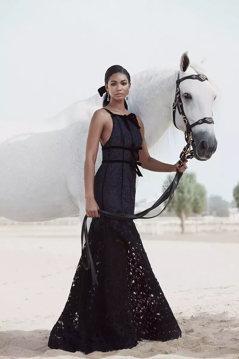 Chanel-Iman-Harpers-Bazaar-Arabia-Kasım-2015-Kapak-Fotoğraf Çekimi07