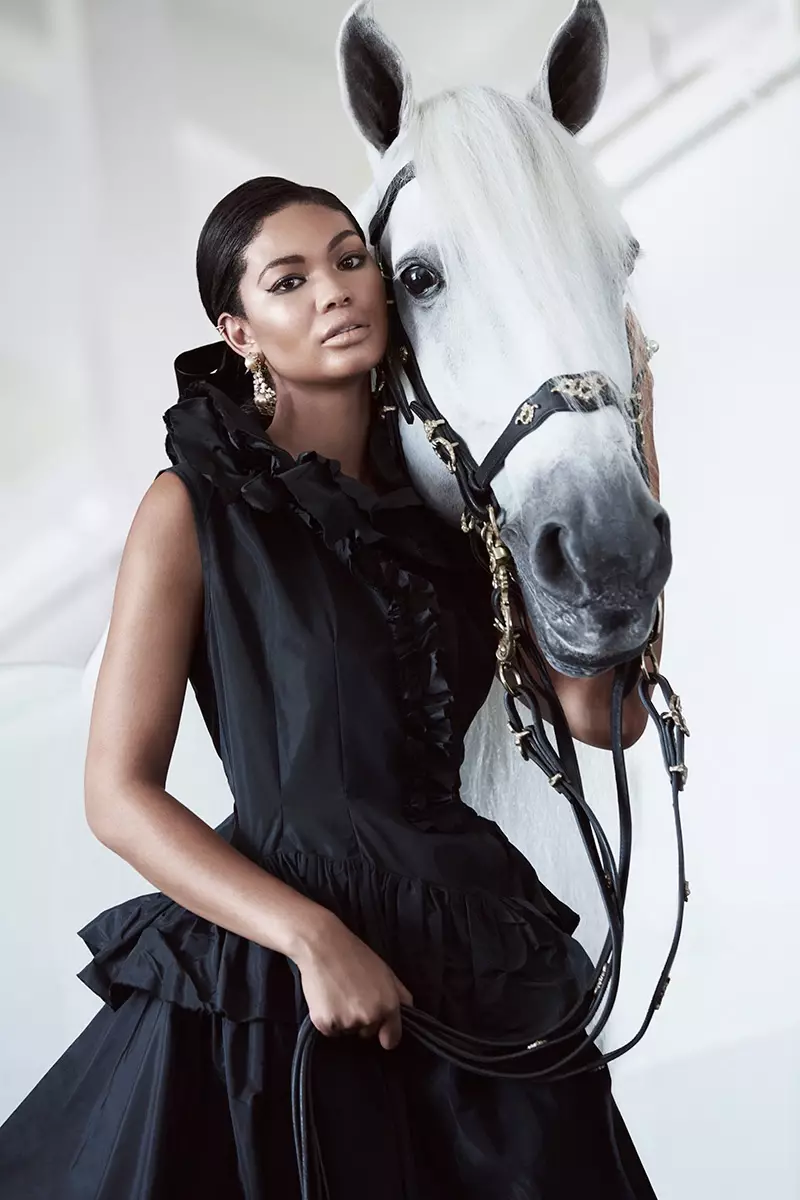 Зйомка обкладинки Chanel Iman Harper’s Bazaar Arabia в листопаді 2015 року