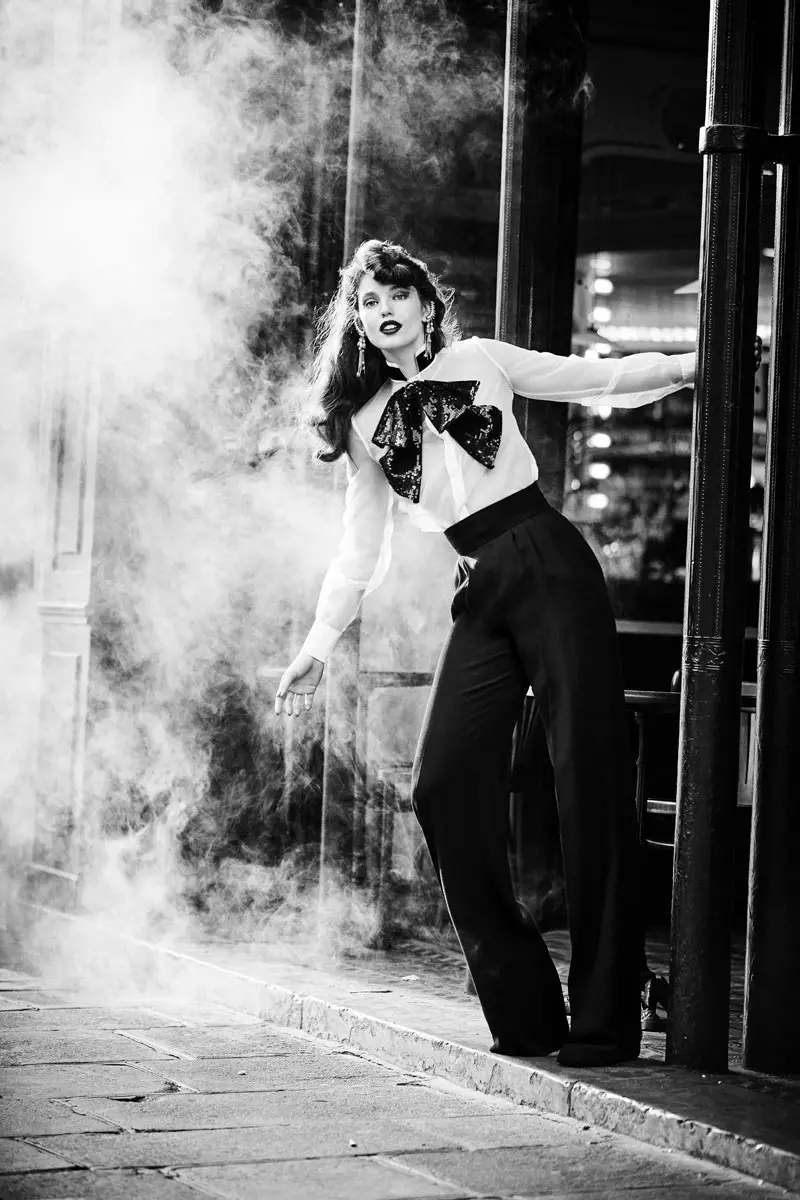 Емили ДиДонато канализира стила на 40-те в есенно-зимната кампания на Elisabetta Franchi за 2017 г.