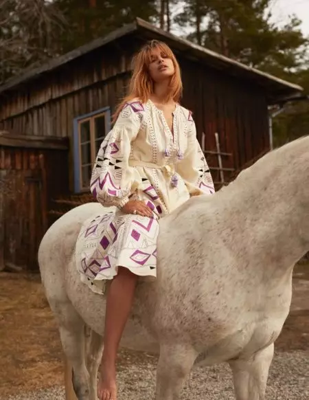 Lise Olsen posa en Summertime Looks para ELLE Noruega