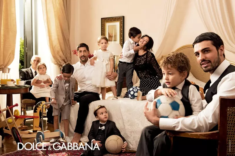 Dolce & Gabbana's Spring/Summer 2014 දැන්වීම් වල තවත් ඡායාරූප