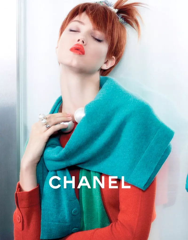Lindsey Wixson + Sasha Luss voor Chanel lente/zomer 2014 campagne