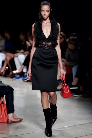 Miu Miu Spring 2015- ဆယ်စုနှစ်များတစ်လျှောက်