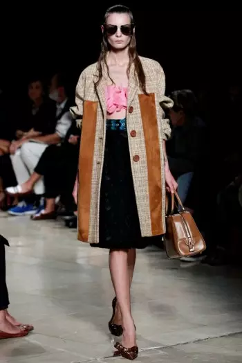 Miu Miu Primavera 2015: Attraverso i decenni