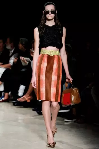 Miu Miu Spring 2015: Sa Paglipas ng mga Dekada