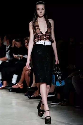 Miu Miu Spring 2015: Ho theosa le Mashome a Lilemo