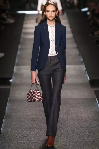 Louis Vuitton se lance dans le rétro pour le printemps 2015