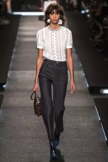 Louis Vuitton blir ny retro for våren 2015