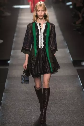 Louis Vuitton 2015eko udaberrirako erretro berria da