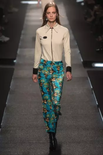 Louis Vuitton 2015-yil bahori uchun yangi retroga chiqdi