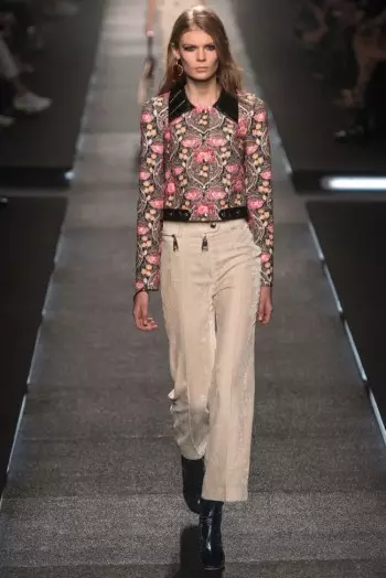 Louis Vuitton se lance dans le rétro pour le printemps 2015