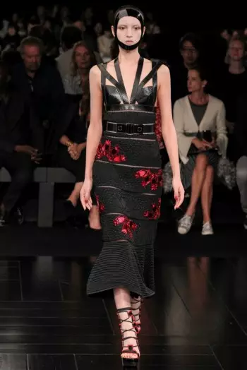 Alexander McQueen Spring 2015: Ода кимоно