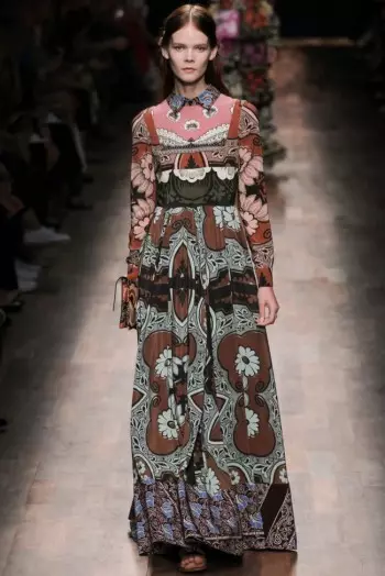 Valentino 2015 春夏系列：盛大之旅