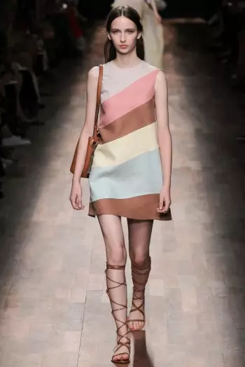 Valentino Primavera 2015: Un grande viaggio