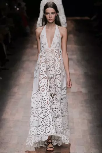 Valentino Spring 2015: Yon gwo vwayaj