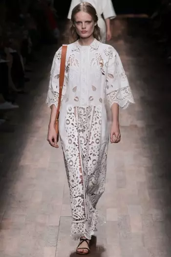 I-Valentino Spring 2015: Uhambo Olukhulu