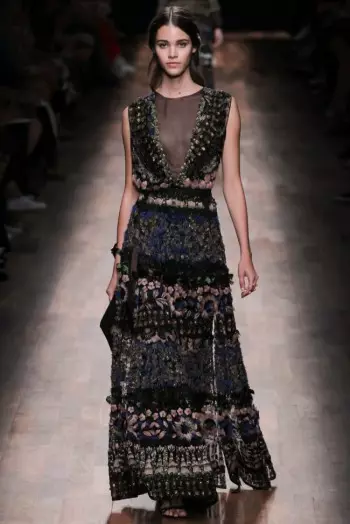 Valentino Spring 2015: การเดินทางครั้งยิ่งใหญ่