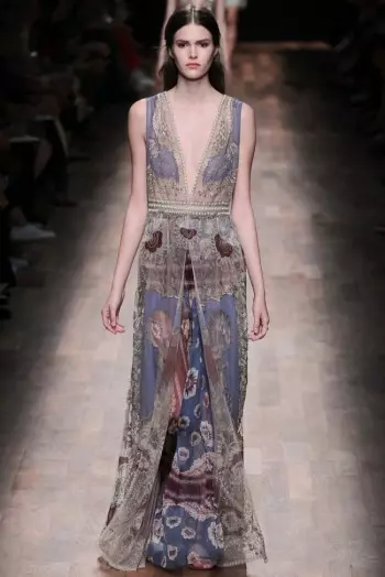 I-Valentino Spring 2015: Uhambo Olukhulu