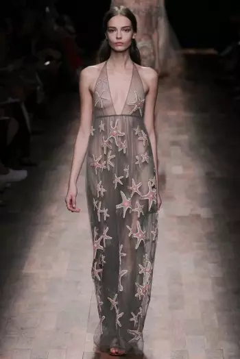 I-Valentino Spring 2015: Uhambo Olukhulu