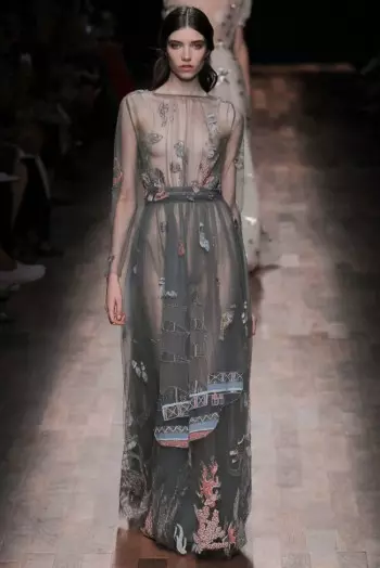 Valentino Spring 2015: A Grand Journey