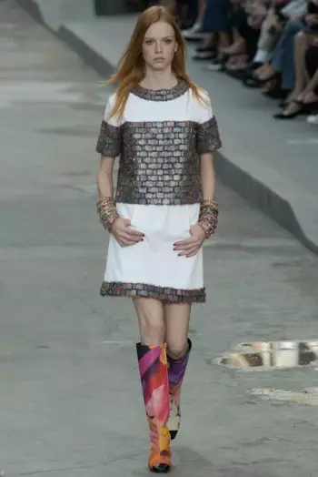 Chanel Amapanga Chidziwitso cha Spring 2015