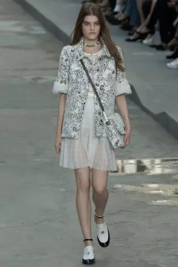 Chanel Amapanga Chidziwitso cha Spring 2015