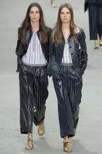 Chanel hace una declaración para la primavera de 2015