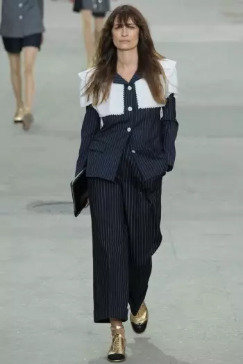 Chanel 2015-жылдын жазы үчүн билдирүү жасады