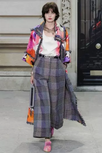 Chanel 2015-nji ýylyň bahary üçin beýannama berýär