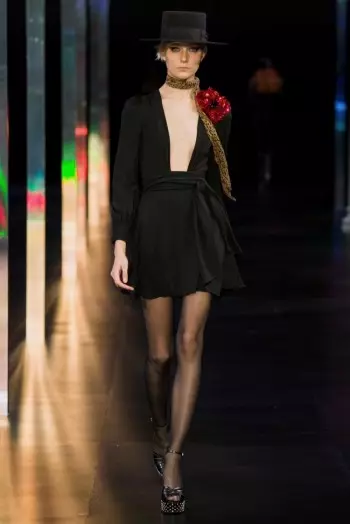 Saint Laurent Primavera 2015: Rock On