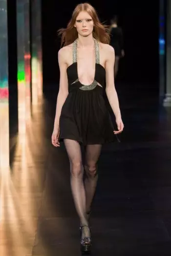 Saint Laurent Spring 2015: Magpatuloy