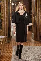 Mireu la passarel·la d'inspiració austríaca de Chanel abans de la tardor de 2015