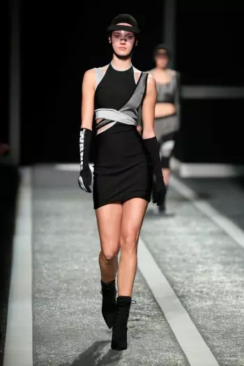 Alexander Wang höll en Runway Show för sitt H&M-samarbete