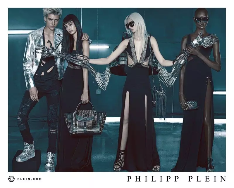 Filipa Pleina pavasara reklāmu zvaigznes Lucky Blue Smith, Pyper America, Hailey Boldwin un Ajak Deng