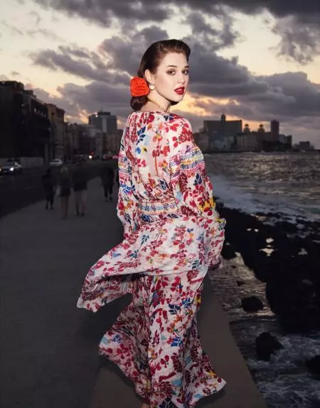 Anais Pouliot modeluje barevné styly na Kubě pro Vogue Taiwan